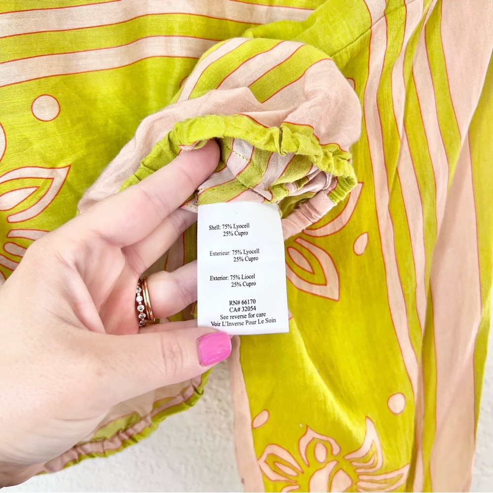 Anthropologie Swati Vijaivargie Cropped Graphic Top Sz XS - Picture 6 of 7